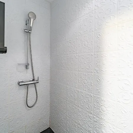 Superbe Bordelais Plein De Charme Et Lumineux Avec Terrasse Daire