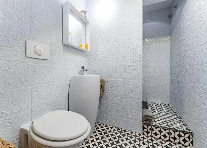 Superbe Bordelais Plein De Charme Et Lumineux Avec Terrasse * Bordeaux